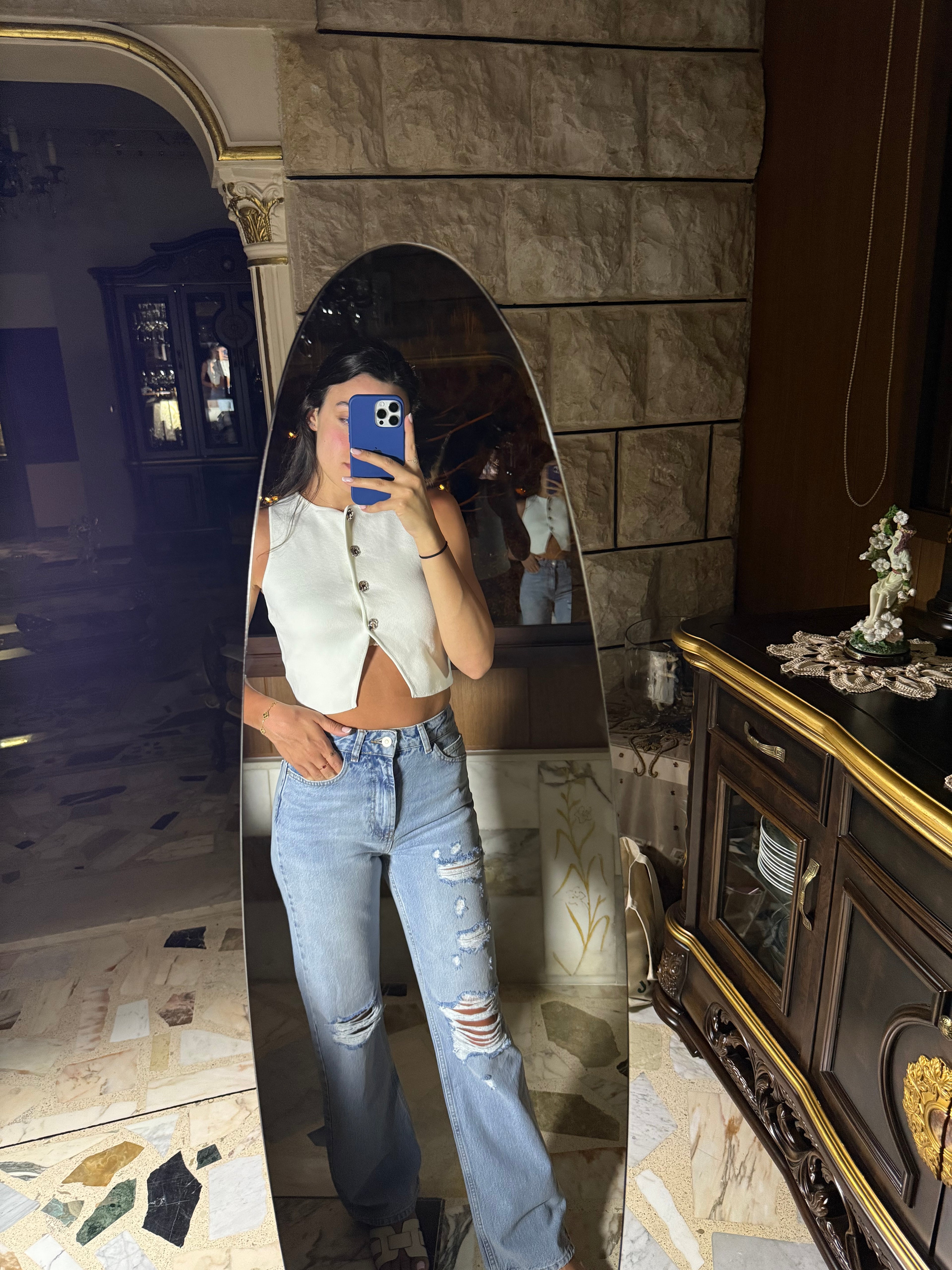 Mom Fit Ripped Jeans
